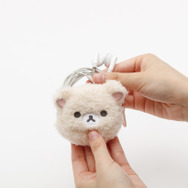 「コリラックマ　ぬいぐるみミニポーチ」使用例（C）2025 SAN-X CO., LTD. ALL RIGHTS RESERVED.