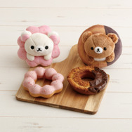 リラックマ×ミスタードーナツ「ぶらさげぬいぐるみ」イメージ（C）MISDO 25（C）SAN-X