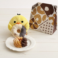 リラックマ×ミスタードーナツ「ドーナツまくまくぬいぐるみ　キイロイトリ（エンゼルフレンチ）」イメージ（C）MISDO 25（C）SAN-X