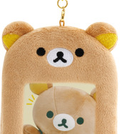 「ぬいぐるみフォトキーホルダー　リラックマ」（C）2025 SAN-X CO., LTD. ALL RIGHTS RESERVED.