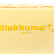 「ぬいぐるみメガネケース　リラックマ」内側の箔押し（C）2025 SAN-X CO., LTD. ALL RIGHTS RESERVED.