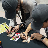 推しカードラウンジ-“FAV” Card Lounge