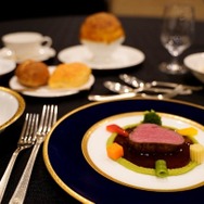 ディナーパーティー