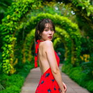 『小坂井祐莉絵1st写真集（仮）』先行カット