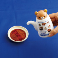 「リラックマ寿司 しょうゆさし」使用イメージ（C）2025 SAN-X CO., LTD. ALL RIGHTS RESERVED.