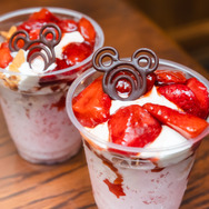 終演する「ビッグバンドビート」のイベントも開催中！暑さやわらぐレイトサマーの東京ディズニーシーを満喫