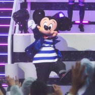 終演する「ビッグバンドビート」のイベントも開催中！暑さやわらぐレイトサマーの東京ディズニーシーを満喫