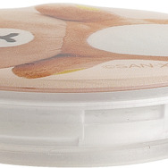 サンエックス「ぬいフォトシリーズ POCOPOCO」本体上部をスピンすると、自動的にポコッと飛び出す（C）2025 SAN-X CO., LTD. ALL RIGHTS RESERVED.