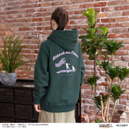 TVアニメ『進撃の巨人』×AIR TWOKYO「シーンイラストパーカー 3（そんなもん 何度でも巻いてやる）」（C）諫山創・講談社／「進撃の巨人」The Final Season製作委員会