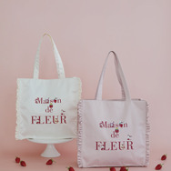 シナモロール、ハローキティたちがいちごに変身♪ サンリオ