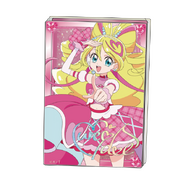 「キミとアイドルプリキュア♪展」オリジナルグッズ：リキッドラメアクリルブロック〈キュアアイドル〉（C）ABC-A・東映アニメーション