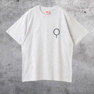 劇場版『チェンソーマン レゼ篇』× マンガート ビームス「チェンソーマン モチーフ ショート スリーブ Tシャツ」フロント（C）2025 M/CSMP（C）TF/S