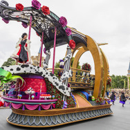 高気温で大人気パレードは中止に…！　東京ディズニーランドの“Dハロ”が明日開幕！