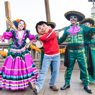 ミゲルも登場！東京ディズニーシー、ディズニー＆ピクサー映画『リメンバー・ミー』の世界がテーマの「ラソス・デ・ラ・ファミリア」初開催！