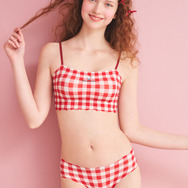 ハローキティ　Ｐｅａｓｙノンワイヤーブラ＆ハローキティ　Ｐｅａｓｙショーツ