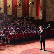 ハリウッドのTCLチャイニーズシアターにてプレミアイベントが実施