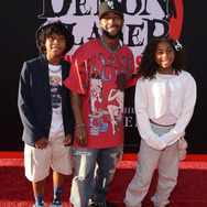 ハリウッドのTCLチャイニーズシアターにてプレミアイベントが実施