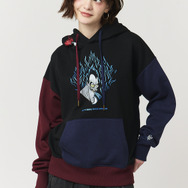 ディズニーヴィランズ×グラニフ「ハデス｜裏毛ビッグシルエットパーカー」着用イメージ（C）Disney