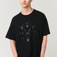 ディズニーヴィランズ×グラニフ「手下｜Tシャツ」着用イメージ（C）Disney