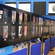 高校生のアート作品展示