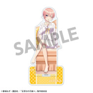 TVスペシャルアニメ『五等分の花嫁＊』描き下ろしアクリルスタンド 中野一花 ナイトウェアver.（C）春場ねぎ・講談社／「五等分の花嫁＊」製作委員会