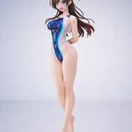 「彼女、お借りします　水原千鶴 水色ラインの競泳水着Ver.」19,800円（税込）（C）宮島礼吏・講談社／「彼女、お借りします」製作委員会2025