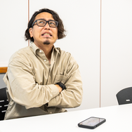 やりたい放題ドット絵ARPG『ガデテル』VS極悪編集部の仁義なきコラボバトル、勃発。“ぶっちゃけどこまでやれんのか”検証に、ライター&日本運営担当が全力でチャレンジ