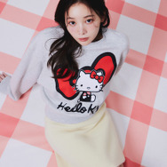 【HELLO KITTY】スウェットプルオーバー