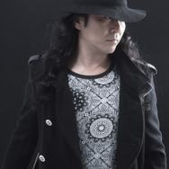 人生に疲れた中年カメラマンが幻想世界を撮り歩く。フォトADV『OPUS: Prism Peak』Steam Nextフェスで体験版配信へ