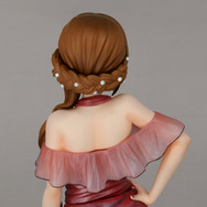 煌びやかな真紅のドレス！『シュタゲ』15周年記念イラストを元に「牧瀬紅莉栖」が1/7スケールフィギュア化