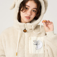 『ナイトメアー・ビフォア・クリスマス』×グラニフ「ゼロ｜ボアロングジップパーカー」（C）Disney