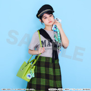 TVアニメ『ブルーロック』SuperGroupiesコラボ「潔世一 モデル　ショルダーバッグ」使用イメージ（C）金城宗幸・ノ村優介・講談社／「ブルーロック」製作委員会