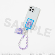 TVアニメ『ブルーロック』SuperGroupiesコラボ「御影 玲王 モデル スマホストラップ＆フォンタブ」使用イメージ（C）金城宗幸・ノ村優介・講談社／「ブルーロック」製作委員会