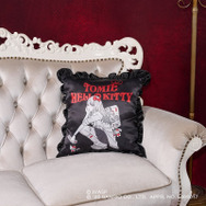 A賞：フリル付きクッション(全1種)