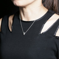 「MY MELODY（マイメロディ）× JAM HOME MADE CLOVER ネックレス」着用イメージ（C）2025 SANRIO CO., LTD. APPROVAL NO. 663582