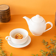 魔力入り花蜜ホットティー 税込990円