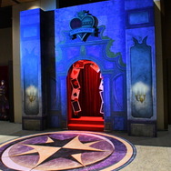 「『ディズニー ツイステッドワンダーランド ザ アニメーション』ワールドプレミア 開宴ティーパーティー!」の様子