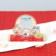 8,000円以上お買い上げ特典ノベルティ「レイヤーアクリルスタンド」