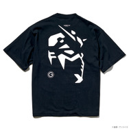 STRICT-G NEW YARK『機動戦士ガンダム』Tシャツ シャアキック（C）創通・サンライズ
