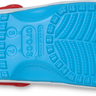 crocs「ドラえもん クラシック クロッグ」（C）1970-2025 Fujiko Pro