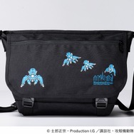 『攻殻機動隊S.A.C.』×Manhattan Portage「NY Messenger Bag JR Flap Zipper Pocket」（C）士郎正宗・Production I.G／講談社・攻殻機動隊製作委員会