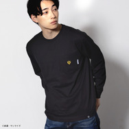 STRICT-G BASIC『機動戦士ガンダム』ポケット付きロングTシャツ ジオン公国軍マーク　着用イメージ（C）創通・サンライズ