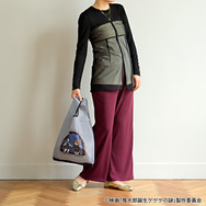 映画『鬼太郎誕生 ゲゲゲの謎』×石黒亜矢子コラボグッズ「エコバッグ（鬼太郎とねこ娘）」使用イメージ（C）映画「鬼太郎誕生ゲゲゲの謎」製作委員会