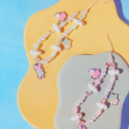 ビーズストラップ