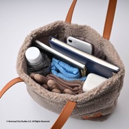 「＜ミニオンズ＞ カフェ・ド・クリ エ ハッピーバッグ」4,980 円（税込）（C）Universal City Studios LLC. All Righets Reserved.