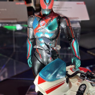 「TAMASHII NATION 2025」実物フィギュア
