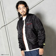 STRICT-G.ARMS『機動戦士ガンダム』MA-1ジャケット 【リストック】着用イメージ