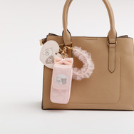 サンエックス「Makeup Rilakkuma マルチミニケース」使用イメージ（C）2025 SAN-X CO., LTD. ALL RIGHTS RESERVED.