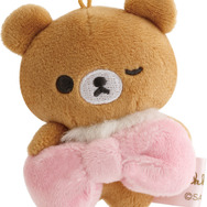 サンエックス「Makeup Rilakkuma てのりぬいぐるみ」チャイロイコグマ（C）2025 SAN-X CO., LTD. ALL RIGHTS RESERVED.