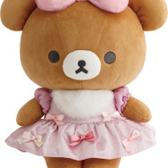 サンエックス「Makeup Rilakkuma ぬいぐるみ」チャイロイコグマ（C）2025 SAN-X CO., LTD. ALL RIGHTS RESERVED.